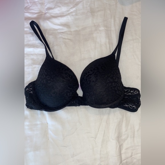 Victoria's Secret Other - Victoria Secret Push Up Bra!